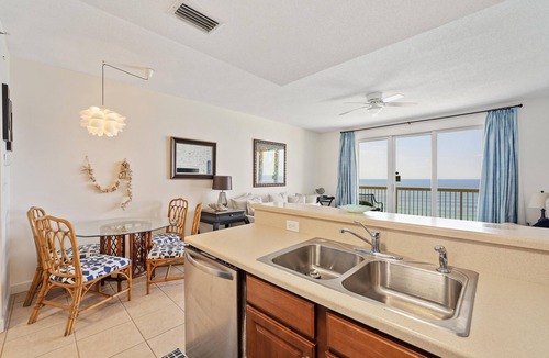 Lower Grand Lagoon Condo | Seychelles 1006