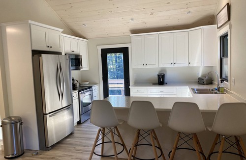 Morgan House | Seymour Lake Cottage