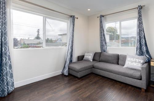 Oakland Apartment | SF Executive stayfree parking on site