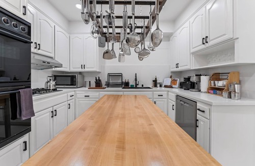 Marina District House | SF Marina Retreat