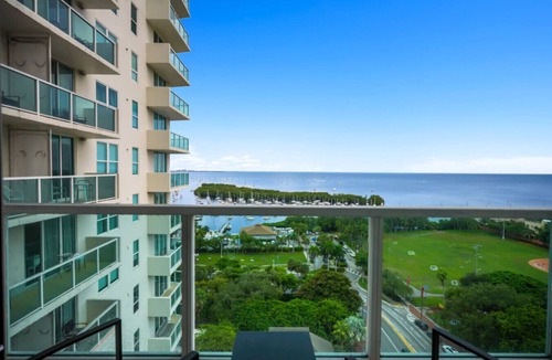 Coconut Grove Condo | SF Modern Comfort Steps from the Ocean Breeze