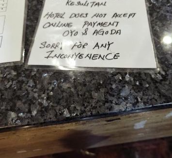 Pulai Apartment | Sg