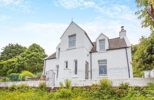 Waternish House | Sgath Na Craig