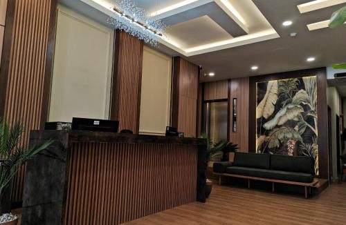 Kusial Hotel | Sh Garden Hotel