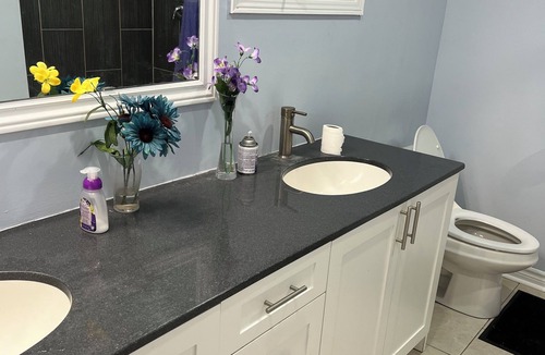 Pickering House | SH202-Cozy Holiday Home