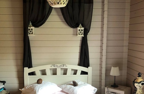 La Gacilly House | Shabby chic room