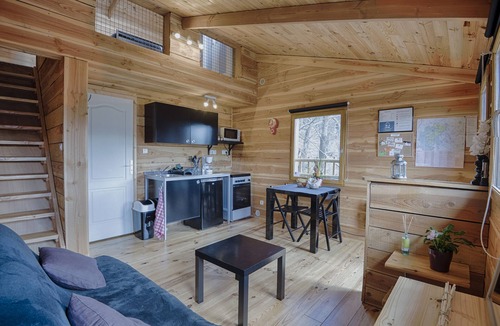 Saint-Hilaire-de-Lavit Ski Chalet | SHACK ON PILOTIS IN CEVENNES
