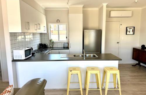 Para Wurlie House | Shackleton