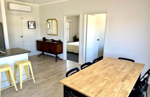 Para Wurlie House | Shackleton