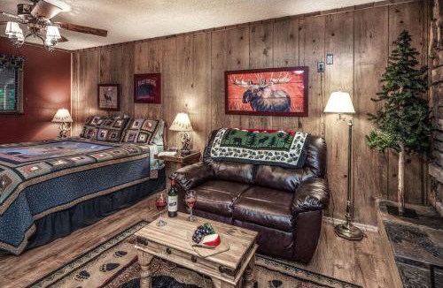 Ruidoso Ski Chalet | Shadow Mountain Lodge and Cabins