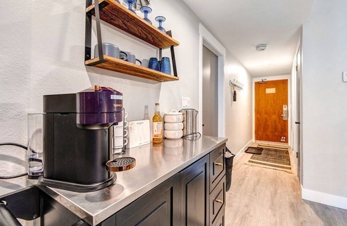North Park City Hotel | Shadow Ridge 404 (1)