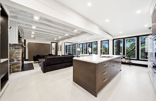 Torrance Cottage | SHADOW SHACK- BALA, MUSKOKA LAKEFRONT COTTAGE