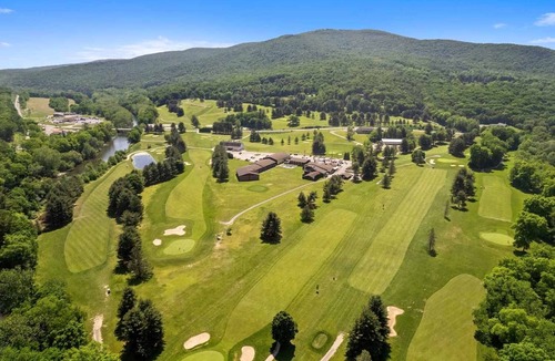 Tunkhannock Hotel | Shadowbrook Resort