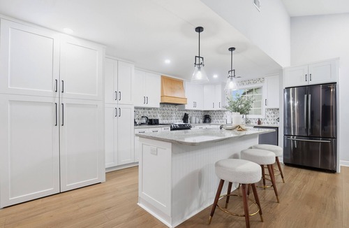 Charlotte House | Shadowlake 4BR House