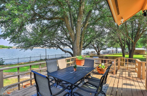 Coleman House | Shady Oaks Lake Coleman Retreat
