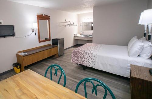 Arapahoe Hotel | Shady Rest Motel
