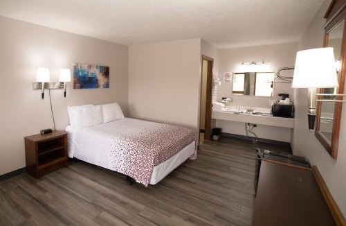 Arapahoe Hotel | Shady Rest Motel