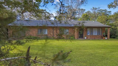 Barrington House | Shady Trees Barrington