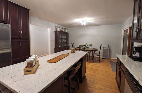 Scottsboro House | Shallow Waterfront Private 3 Bedrooms+Bunkroom+FirePit+Grill+Games