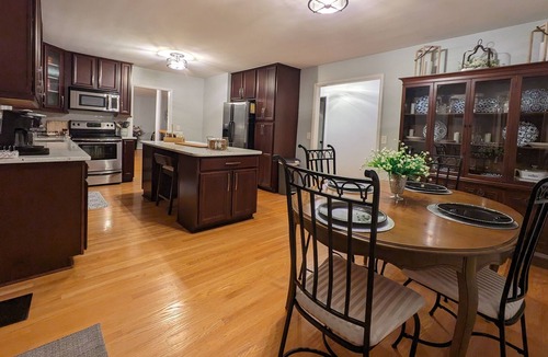 Scottsboro House | Shallow Waterfront Private 3 Bedrooms+Bunkroom+FirePit+Grill+Games