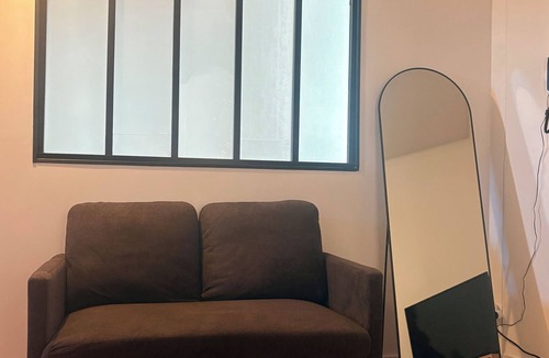 Beaucroissant Bed & Breakfast | Shalom - Private Room in Shared Apartment with All Conveniences