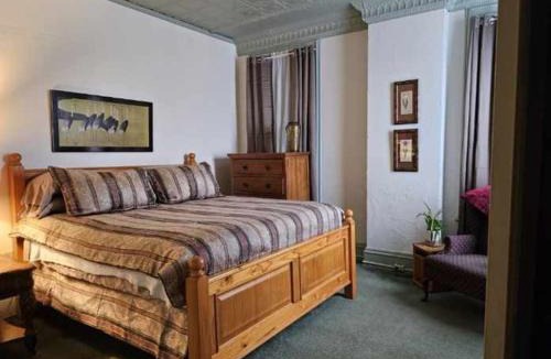 Ranshaw House | Shamokin Bed and Breakfast