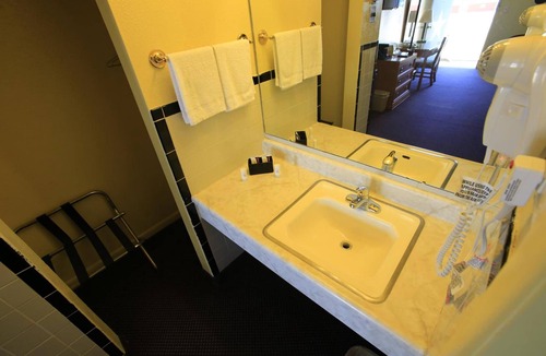Shamrock Hotel | Shamrock Country Inn