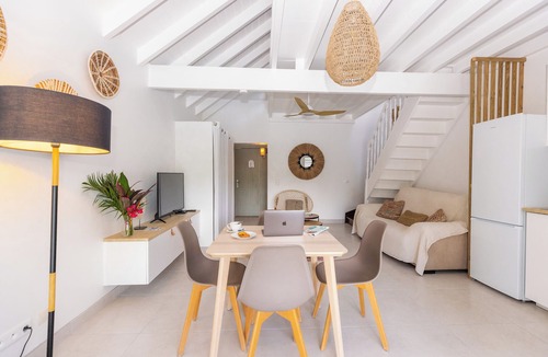 Orient Bay Apartment | Shamrock duplex 5 Orient Bay