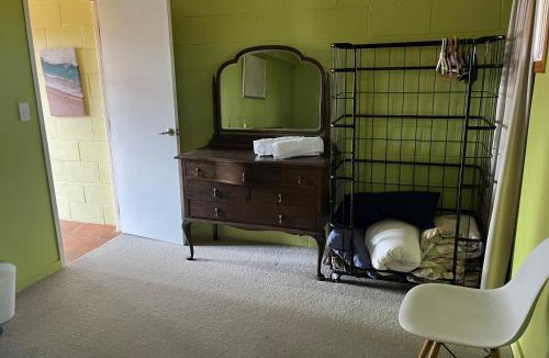 Omaha House | Shamrock Getaway