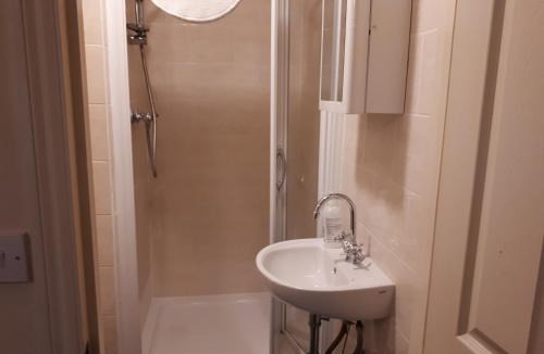 Gravesend House | Shamrock Guest House