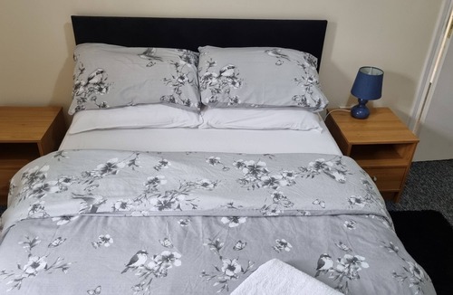 Gravesend House | Shamrock Guest House