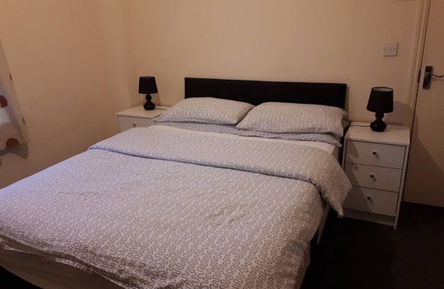 Gravesend House | Shamrock Guest House