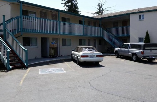 Bellingham Hotel | Shamrock Motel
