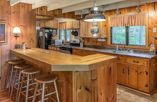 Town of Webb House | Shamrock Shores on 4th Lake
