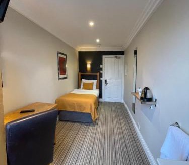 South Richmond House | Shandon Hotel