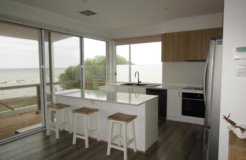 Minlacowie House | Shane's Shack