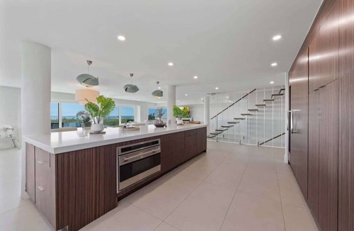Anna Maria House | Shangri-La | Bean Point | Rooftop Pool | Golf Cart
