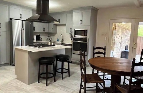 North Dallas House | Shangri-La in the City