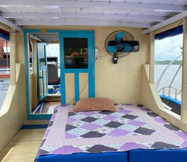 Kumai Boat Rental | Shankara Orangutan Kelotok Cabin Houseboat