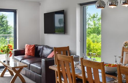 Newport East House | Shannon - Uk46405