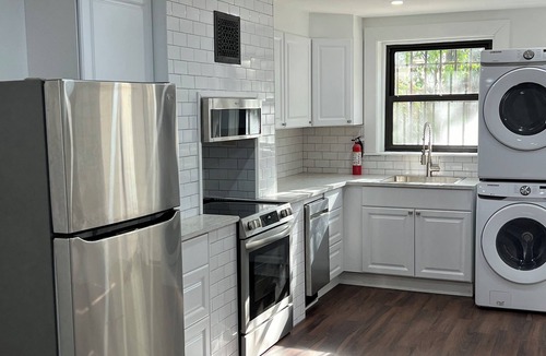 Crown Heights Apartment | Share this Historic Brownstone with the Host