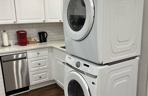 Crown Heights Apartment | Share this Historic Brownstone with the Host