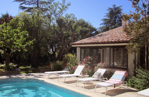 Robion Bed & Breakfast | Shared house with private rooms