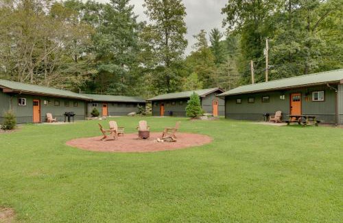 Hillsgrove House | Shared Perks Deluxe Cabin B at Elk Creek Escape!