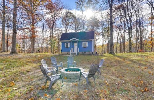 Rosedale House | Shared Pond & Trails: Rosedale Cottage!