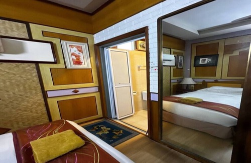 Pulau Perhentian Kecil Resort | Shari-La Island Deluxe Room Bluestar