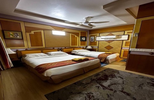 Pulau Perhentian Kecil Resort | Shari-La Island Deluxe Room Bluestar