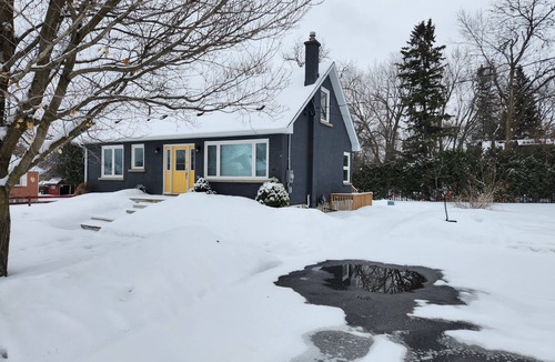 York Regional Municipality House | Sharon Manor outskirts of Toronto