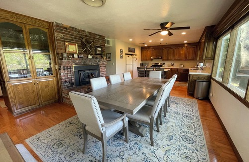 Cascade House | Shasta Cascade Riverhouse