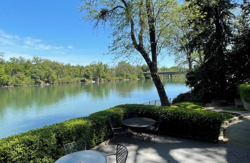 Cascade House | Shasta Cascade Riverhouse